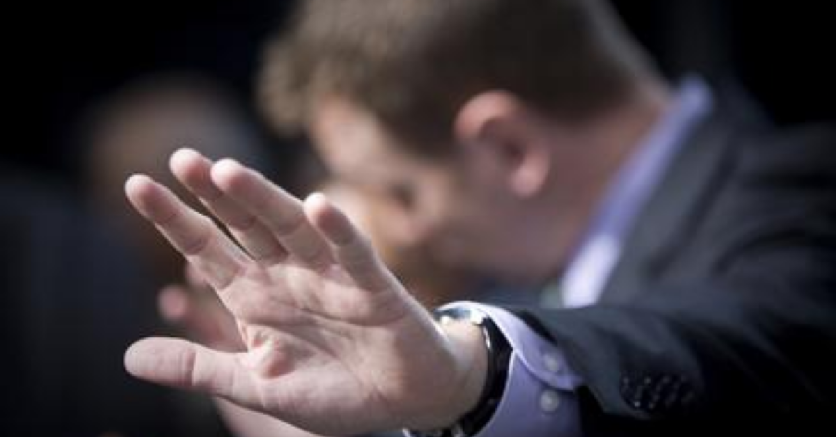 I M LOOKING FOR A WORD THAT DESCRIBES SOMEONE WHO DISLIKES CHANGE IS visual data 6